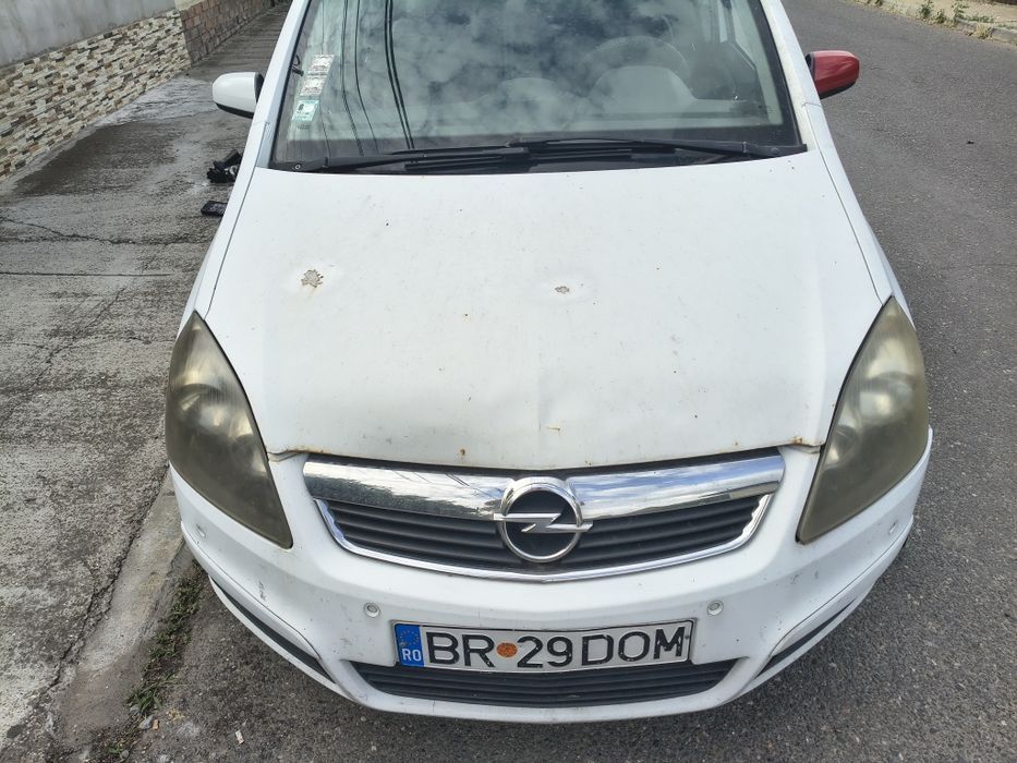 Opel zafira b 2006