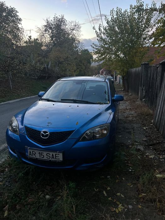 Mazda 3 2004 benzină, 700 € — imagine 2