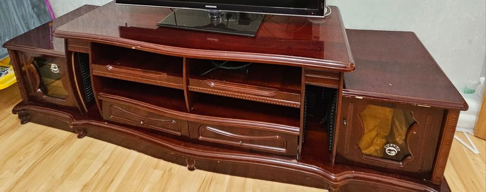 Подставка под телевизор (мини горка)