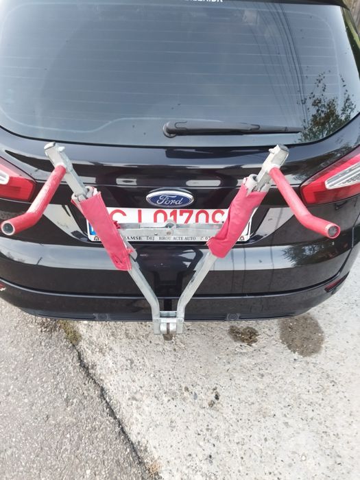 Suporți de Biciclete pe crlig