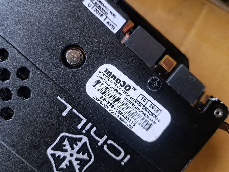 Vand doua placi video gtx 1070tix4 g8 Defecte ..