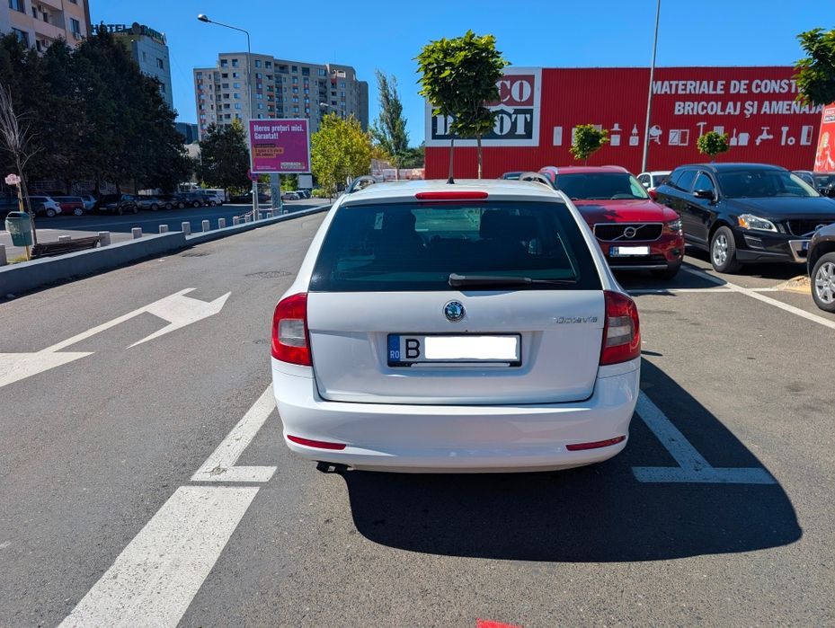 SKODA Octavia 2011 — imagine 3