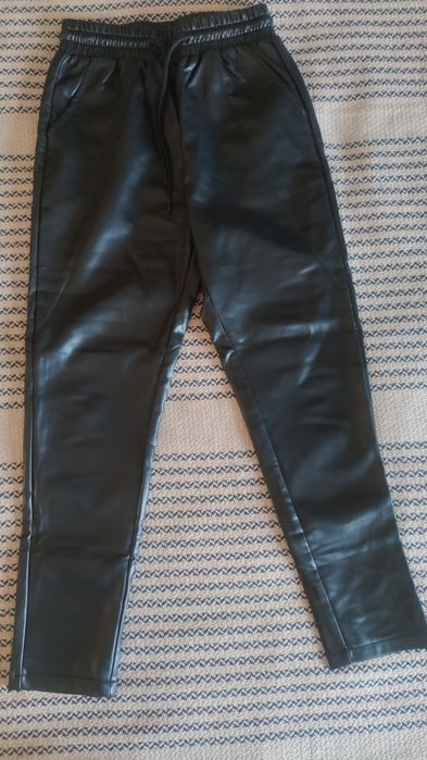 Кожаные брюки для девочки