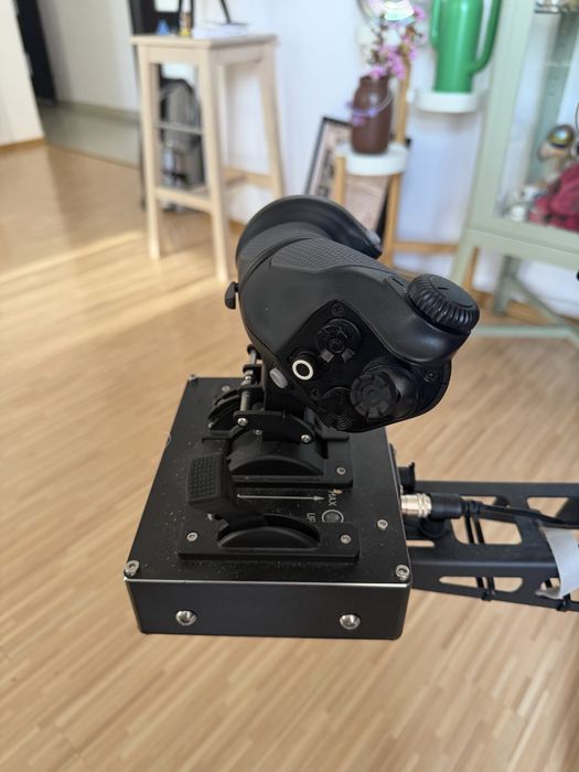 Virpil  CDT VMAX  joystick+ Virpil Control panel 2