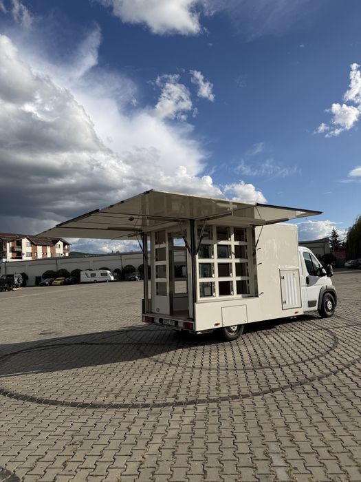 Citroen Jumper 3.0 HDI | UNIC Showroom / Conversie Food Truck