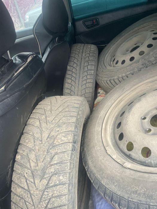 Диск с покрышками