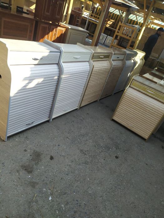 Обувница оёк кийим полкалари