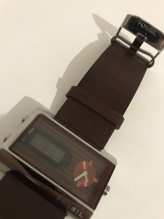 Дамски часовник FOSSIL