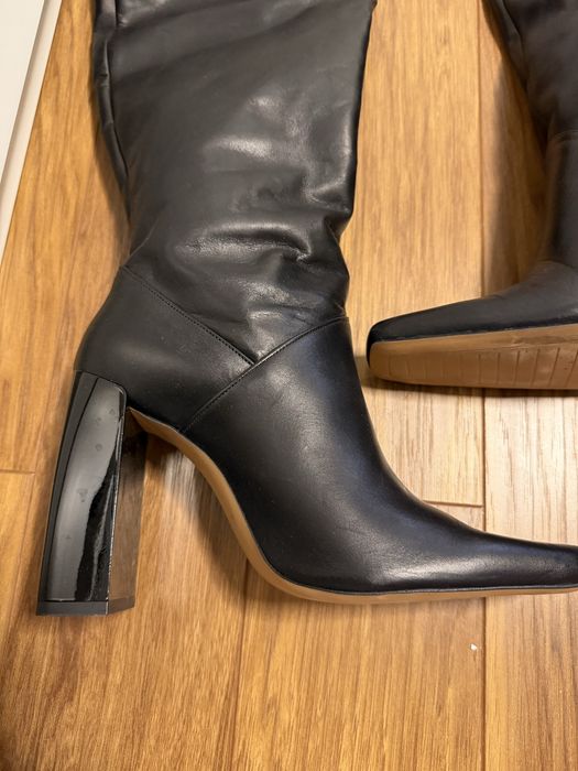 Черни ботуши Zara