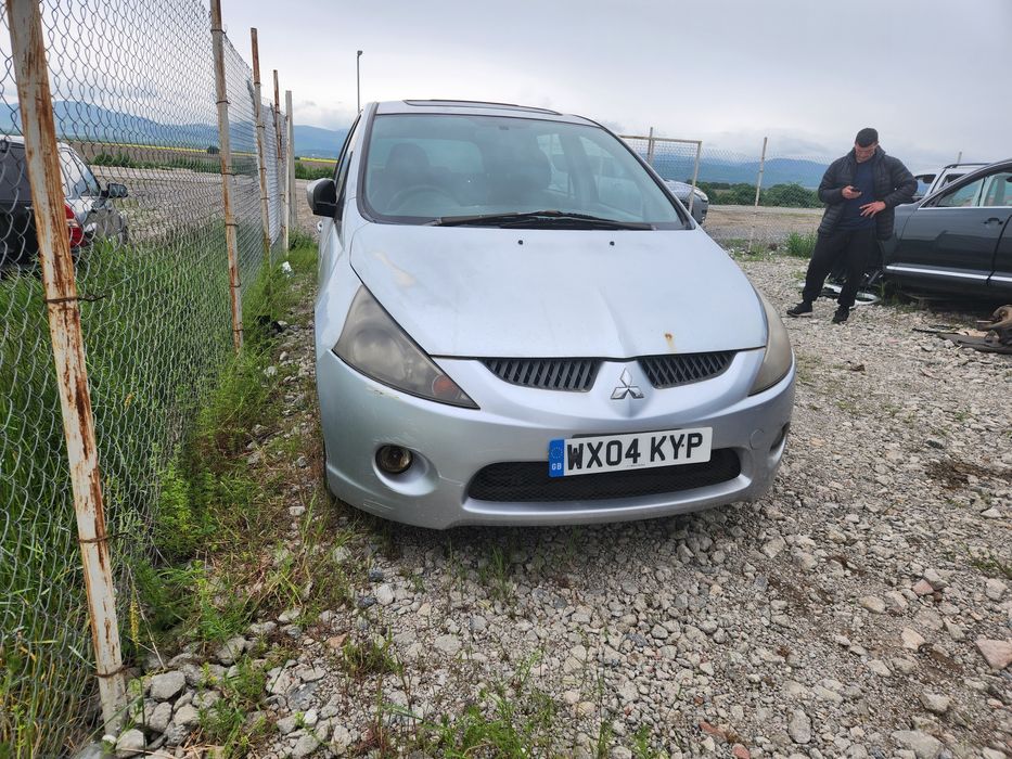 За Части Mitsubishi Grandis 2.4 auto 2006г