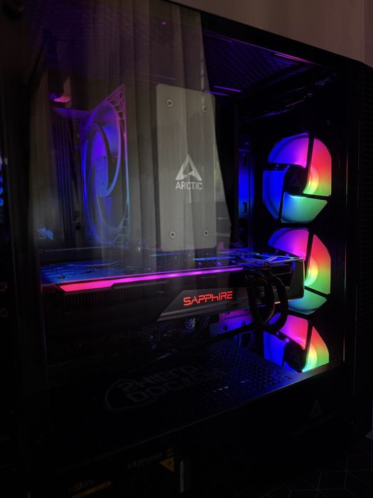 AMD RADEON RX 5700 XT Saphhire nitro Plus 8GB