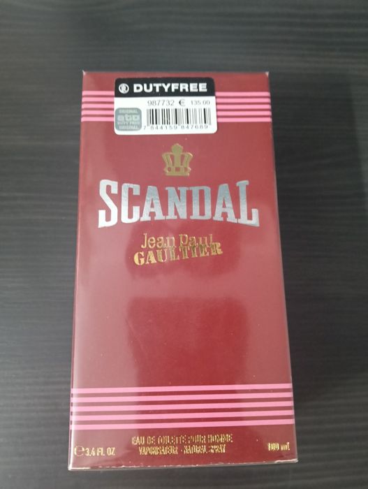 Parfum scandal Jean Paul gaultier