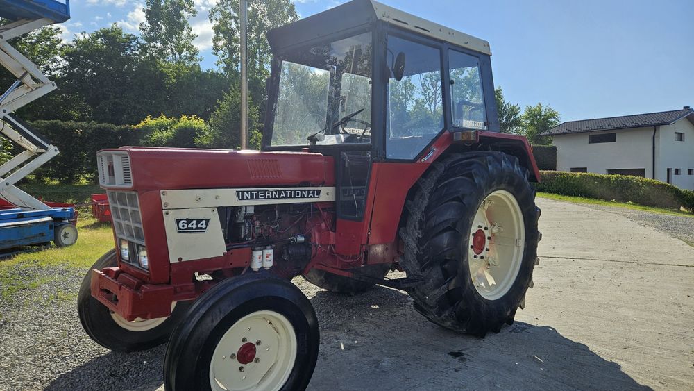 Tractor Internațional 644