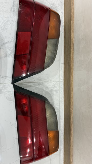 Продам задние стопы на бмв Е39 Е38