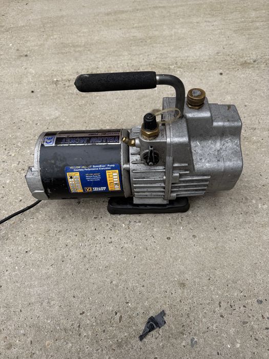 Промо Вакум помпа Yellow Jacket