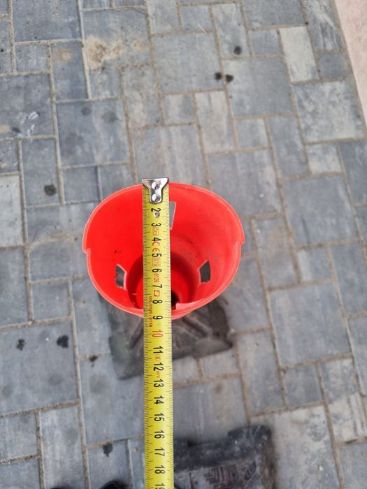 Stâlpi semnalizare / delimitare rutiera