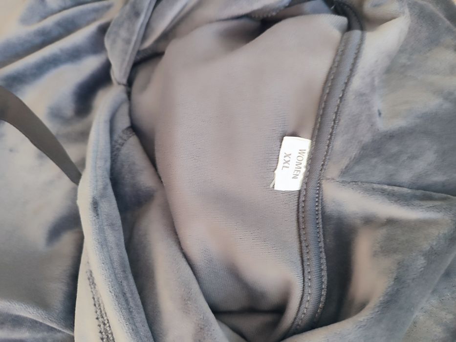 Дамски плюшен суичър XXL