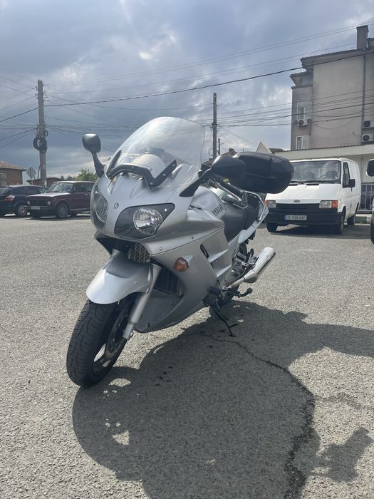 Продавам Yamaha FJR 1300