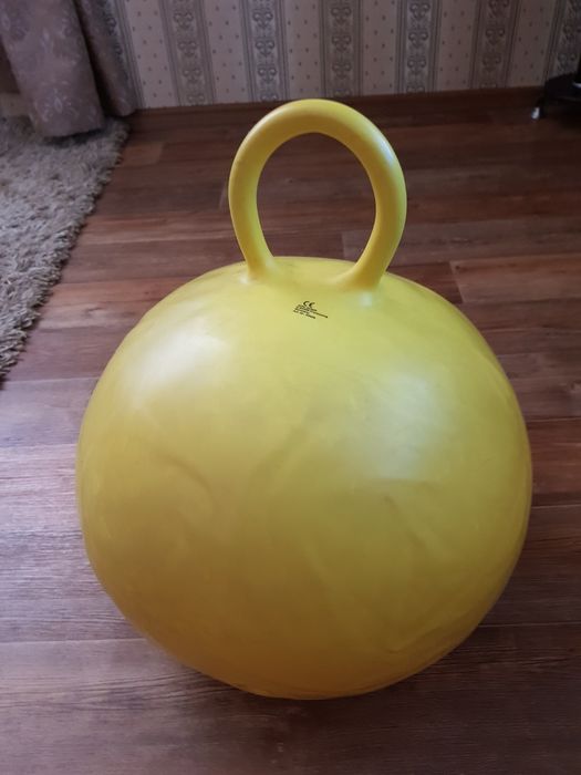 Мяч-попрыгун детский