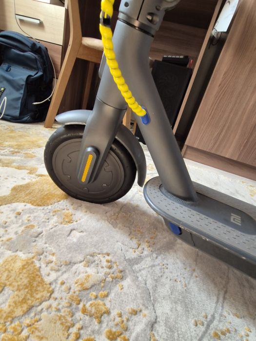 Продам 2 электросамоката xiaomi 3