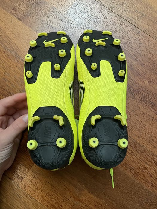 Nike mercurial бутонки