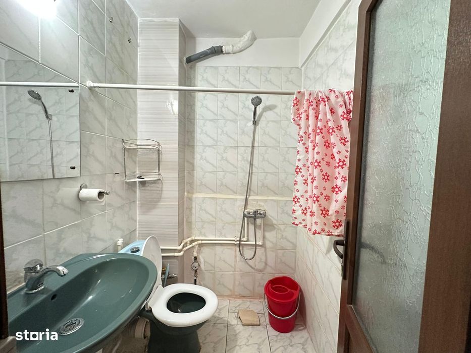 Garsonieră de închiriat – Țiglina 1, str. Brăilei
