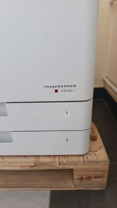 Продаётся профессиональный принтер canon