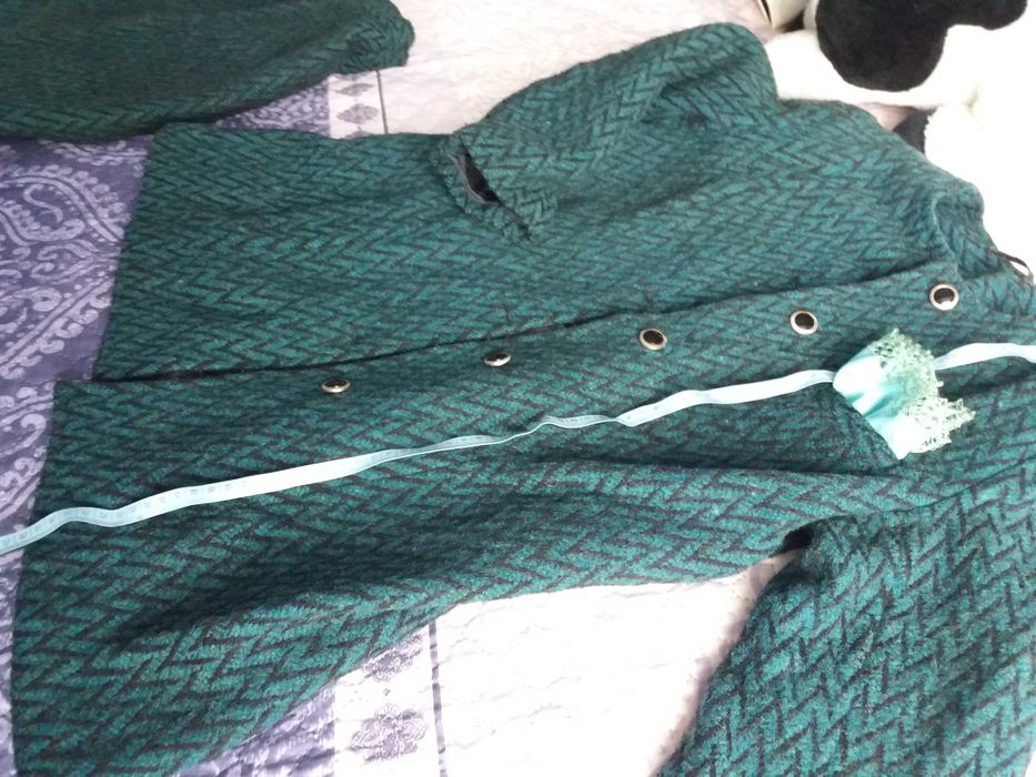 Стилен Дамски костюм