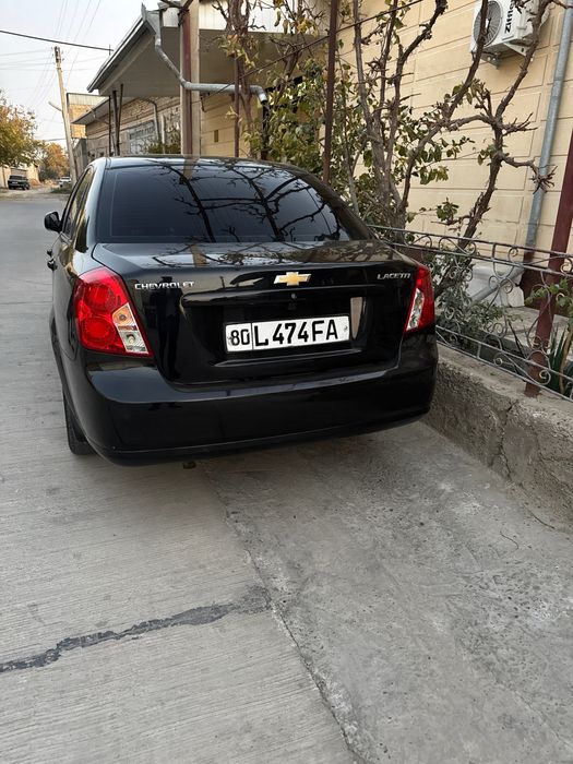 Лассети жентра килинган 2010йил