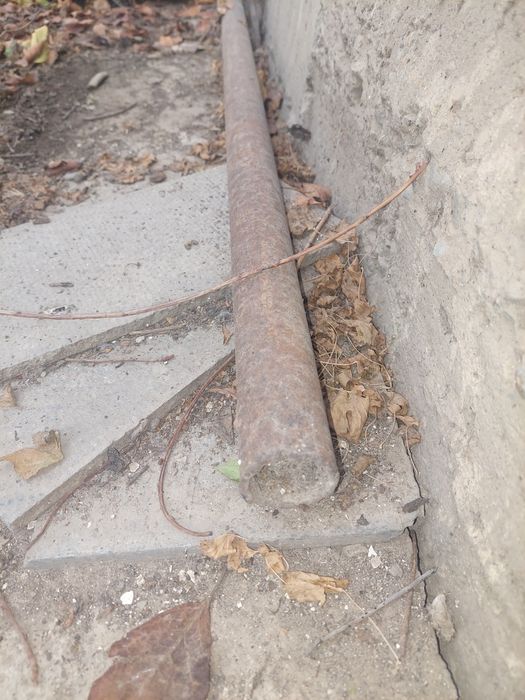 Труба металлическая,