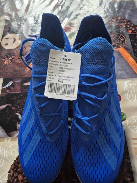 Adidas x Tango 18.1 tr