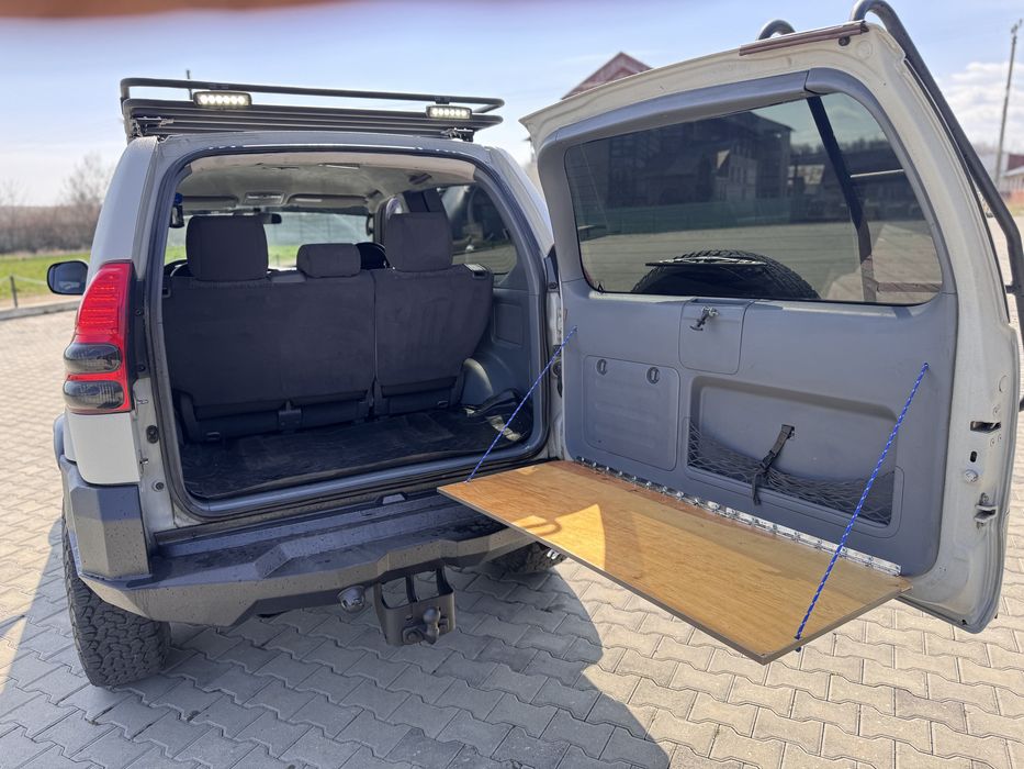 Toyota  Land  cruiser  J 120  Off road