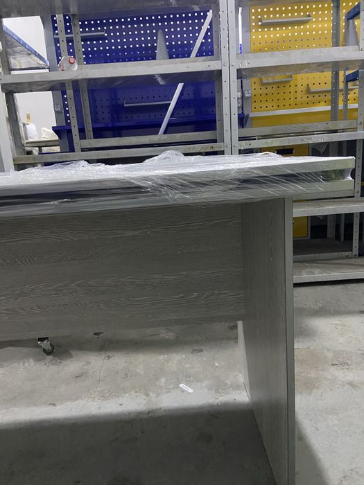 Ish ofis uchun Stoli