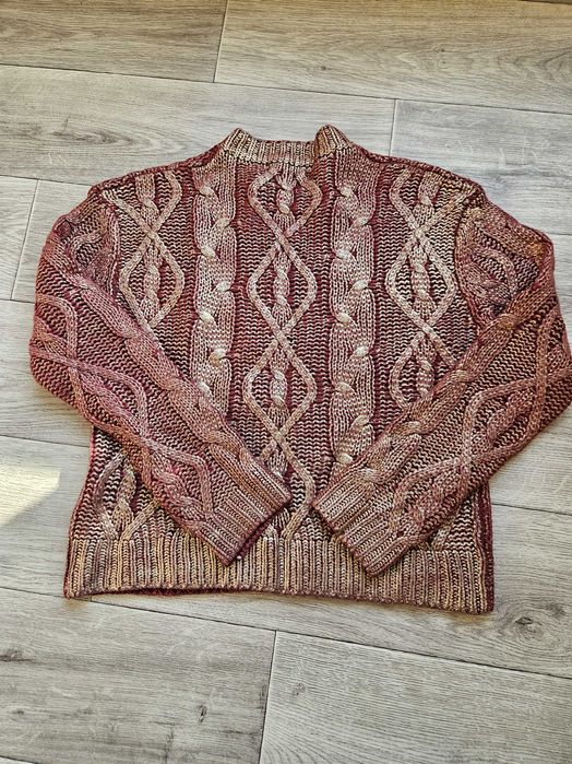 Кофта женская с позолотой