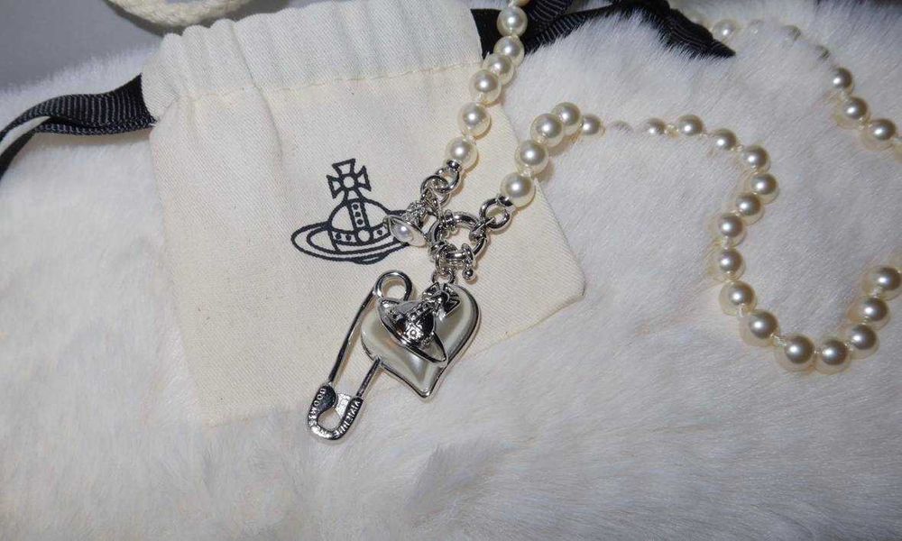 Vivienne Westwood гердан