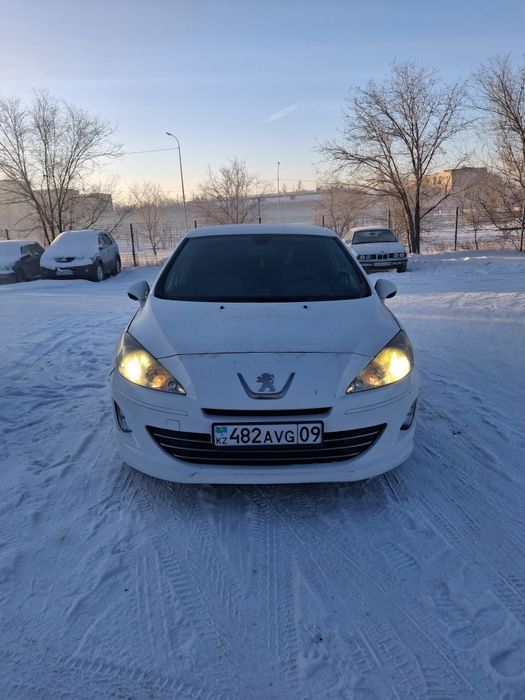 Пижо 408 продам 2012 года