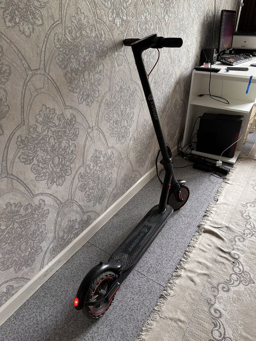 электросамокат.