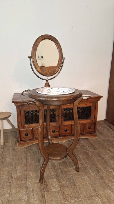 Lavoar Vechi Lemn Masiv - Antichitati