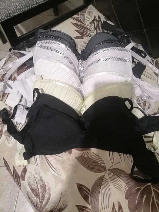 Дамски дрехи в отлично състояние