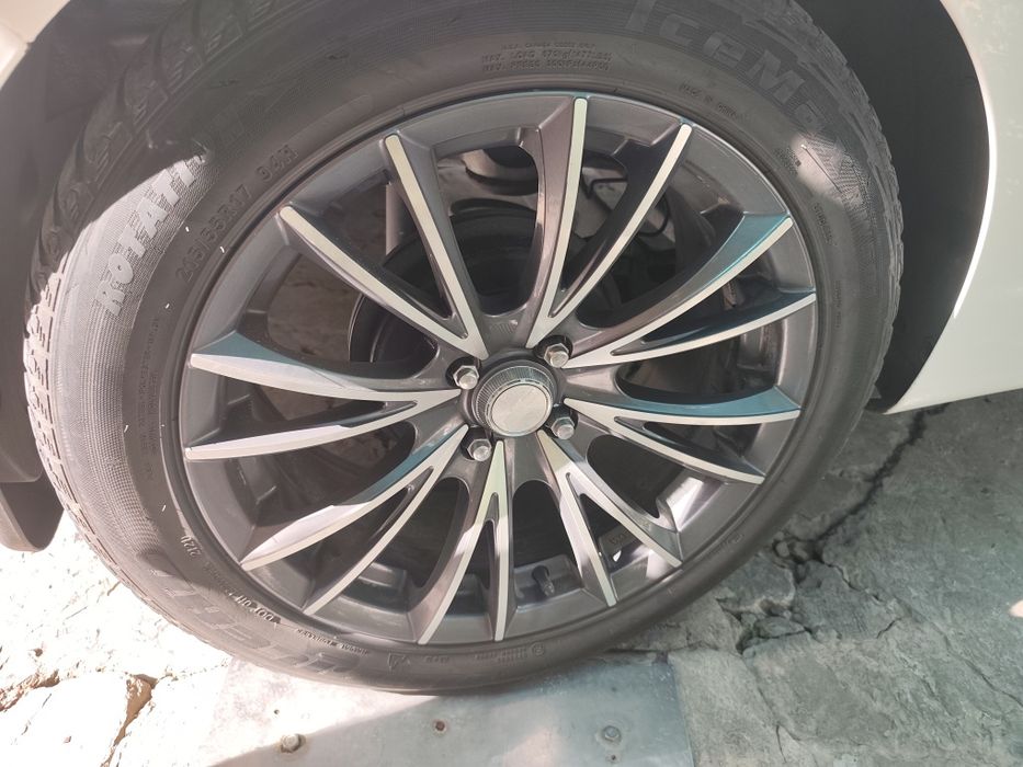 Продам диско банан 215 /55 /R17 /94H WROTATION