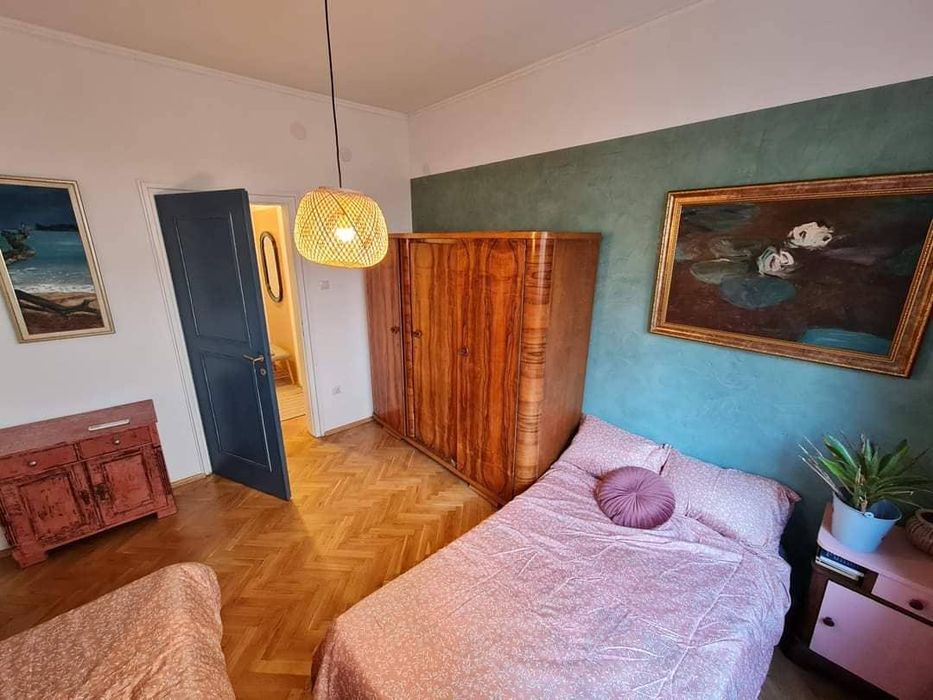 Дава се под наем Тристаен апартамент в София, Оборище - 100 кв.м за 896.58 € - Снимка #8