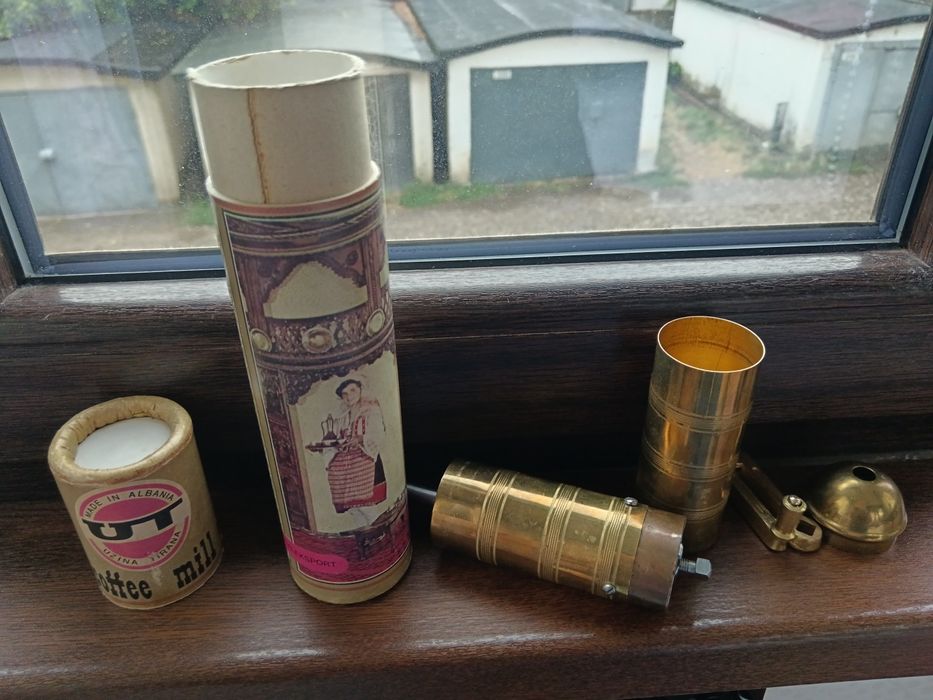 Râșniță cafea manuala