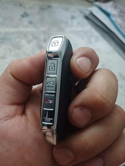 Продам ключи KIA
