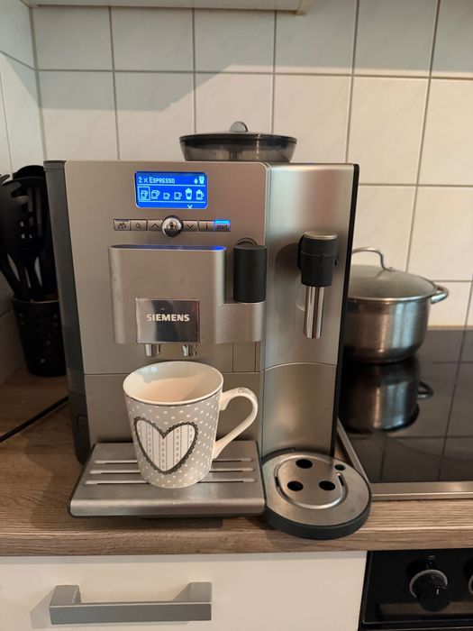 Siemens EQ 7 Plus кафемашина