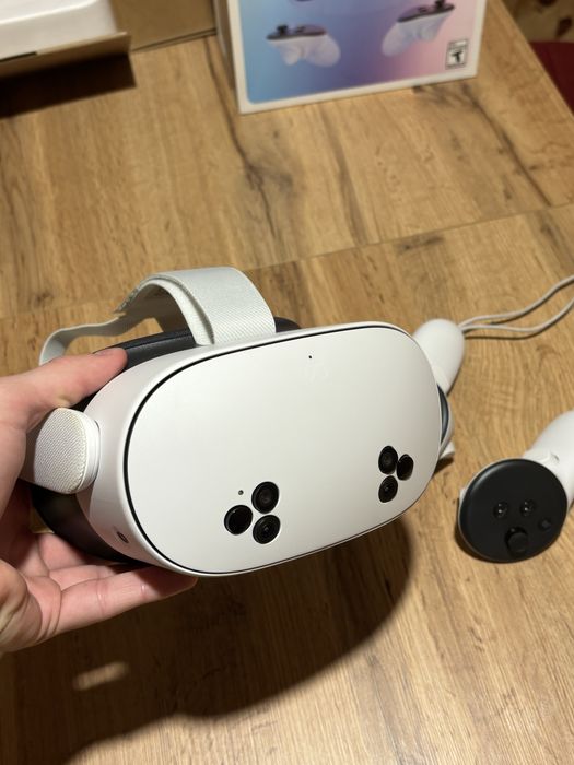 Oculus Quest 3s в гаранация