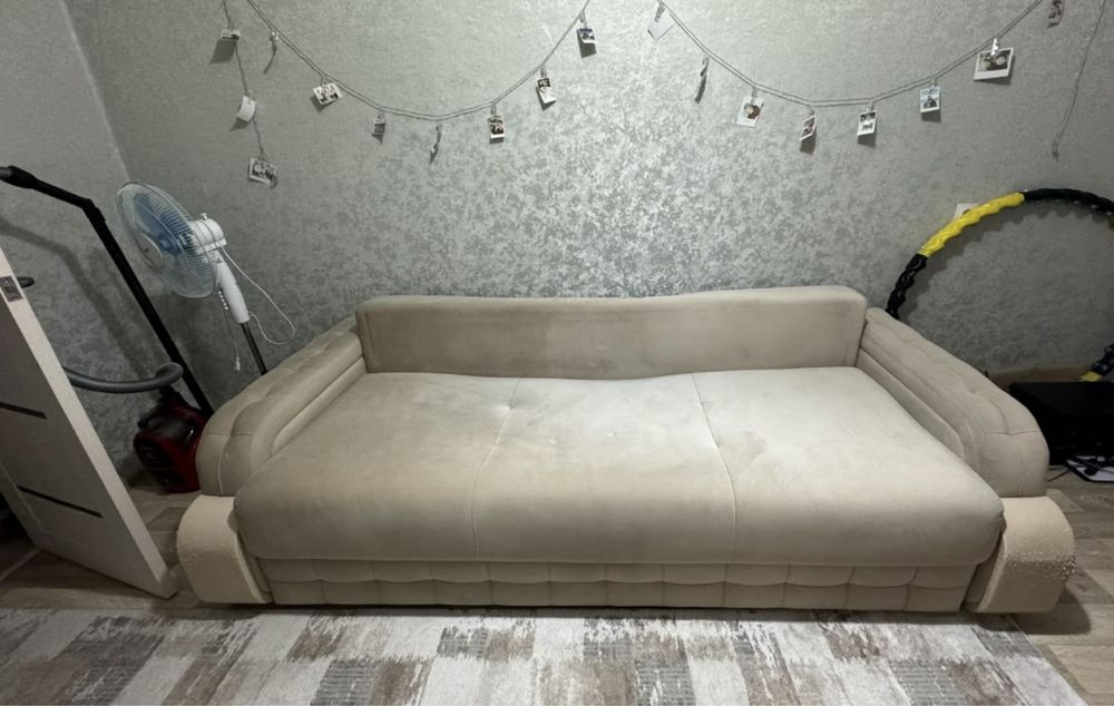 Продам б/у диван