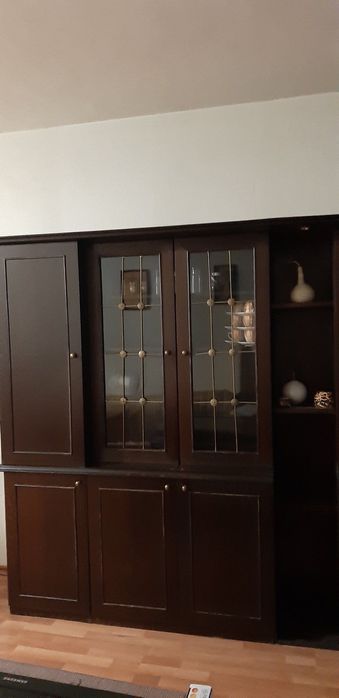 Продавам холна секция