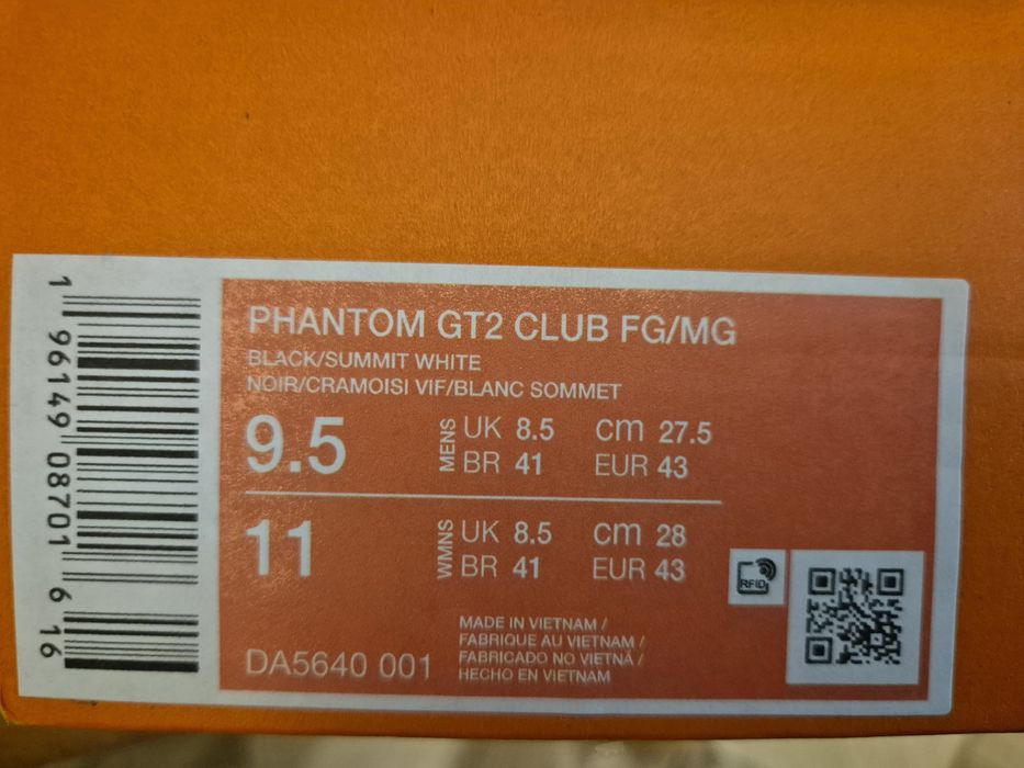 Ghete fotbal Nike phantom nr 42-43 originale din Uk noi in cutie