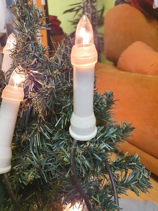 Instalatie de lumini tip lumânare interior, exterior