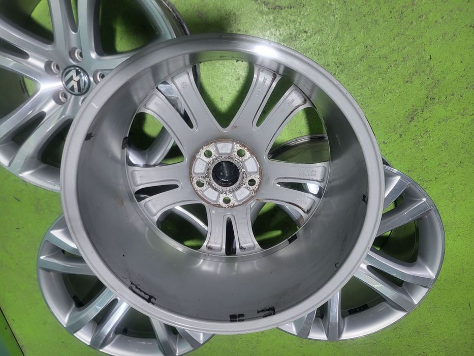 Алуминиеви джанти OEM 19" 5х112 9J ET33 Audi VW Skoda